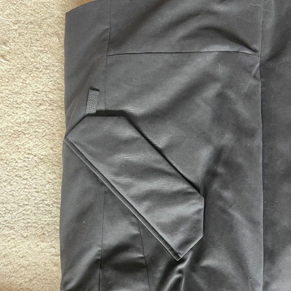 Lululemon Fleece‑Lined Insulated Coat – Black, M | New With Tags - Picture 8 of 16